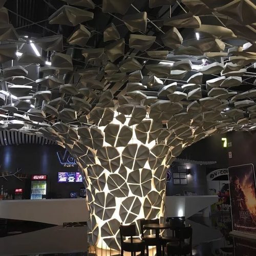 XinYe Metal tailor-made artistic metal columns, fully customizable for decoration projects