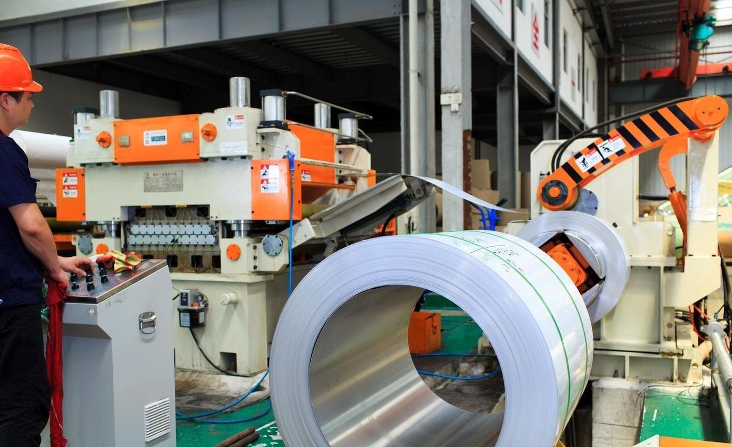 XinYe Metal stainless steel plates with common mill finishes including 2B, BA, and HL surfaces