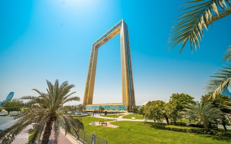 Wide‑angle shot of UAE’s cultural and commercial landmarks built with marine‑grade stainless steel by top firms.