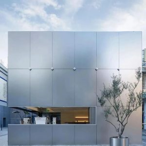 Sustainable stainless steel facade panels for green buildings