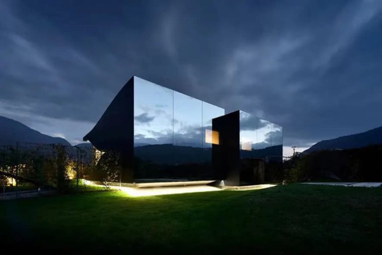 Sleek stainless steel building facade panels with metallic finish