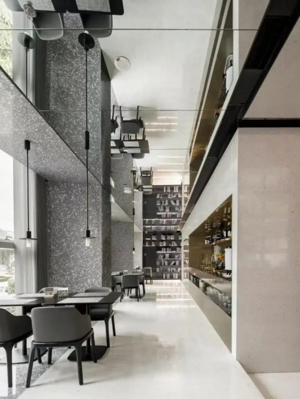 Reflective stainless steel mirror ceiling by XinYe Metal for luxury decoration.