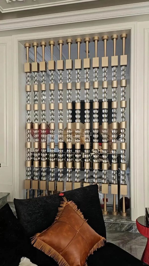 Durable hotel metal screen partitions wholesale from XinYe Metal – perfect for luxury hospitality.