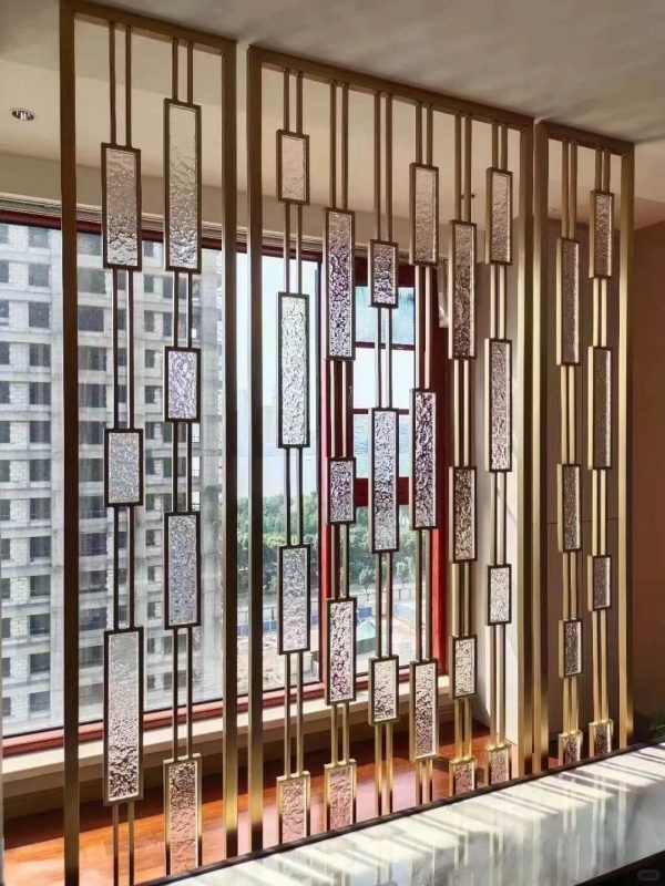 XinYe Metal wholesale supplier of hotel metal screen partitions – easy to install and maintain.