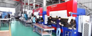 Xinye Stainless Steel Sheet Processing Workshop