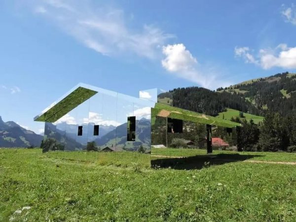 Reflective stainless steel panel facade for urban architecture